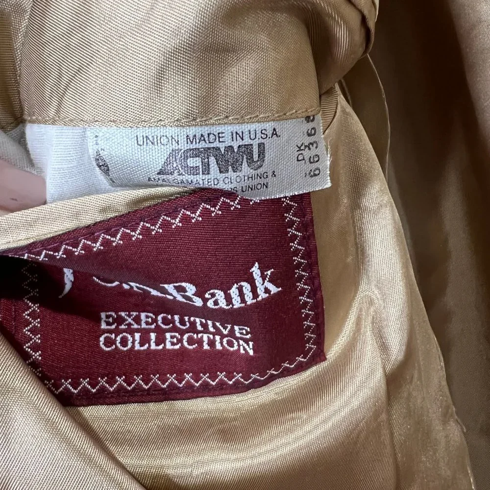 JOS A BANK Men’s Blazer sz 42R Jacket 100% CASHMERE Camel Brown Sport Coat Class